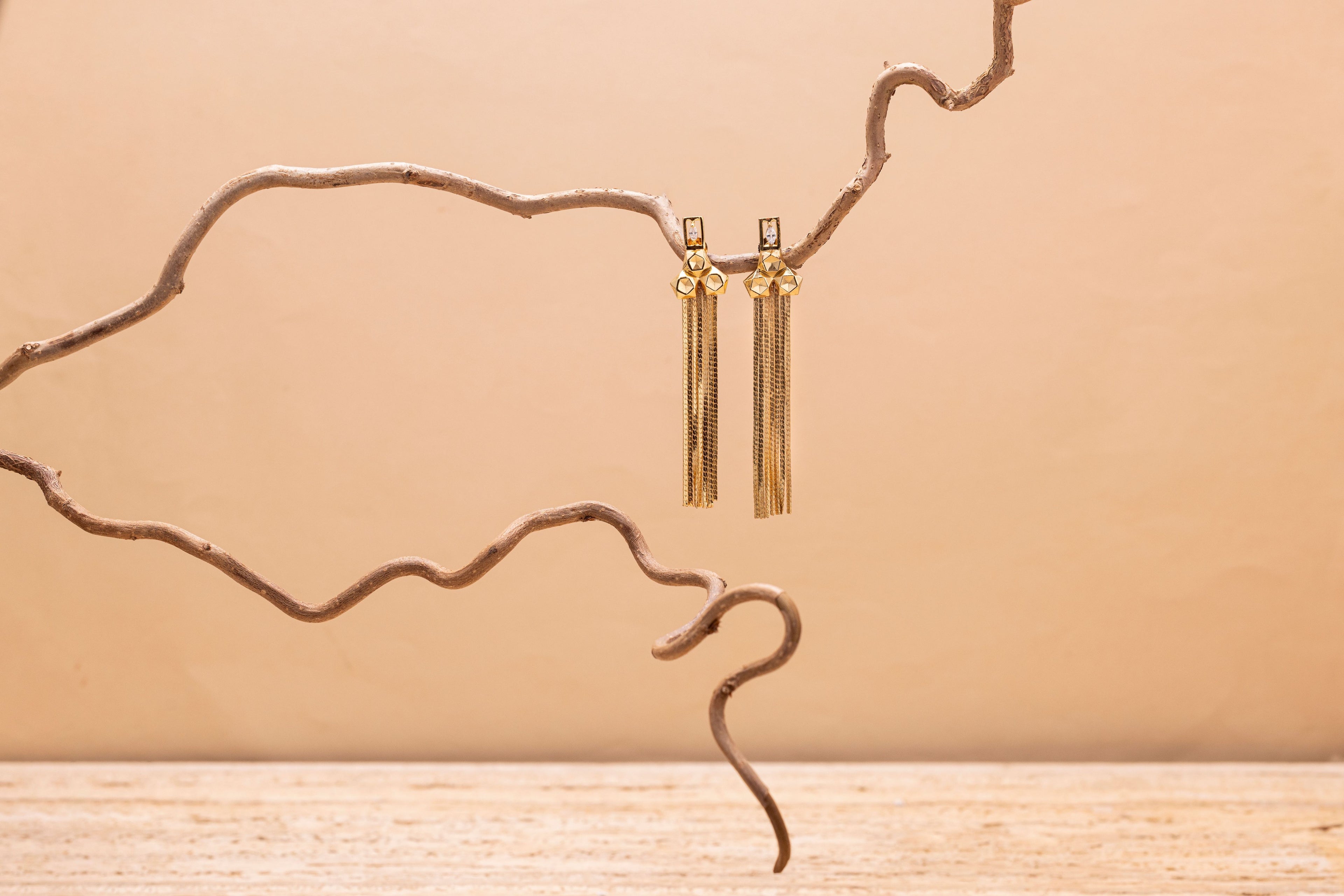 LEREZ LARIAT EARRINGS