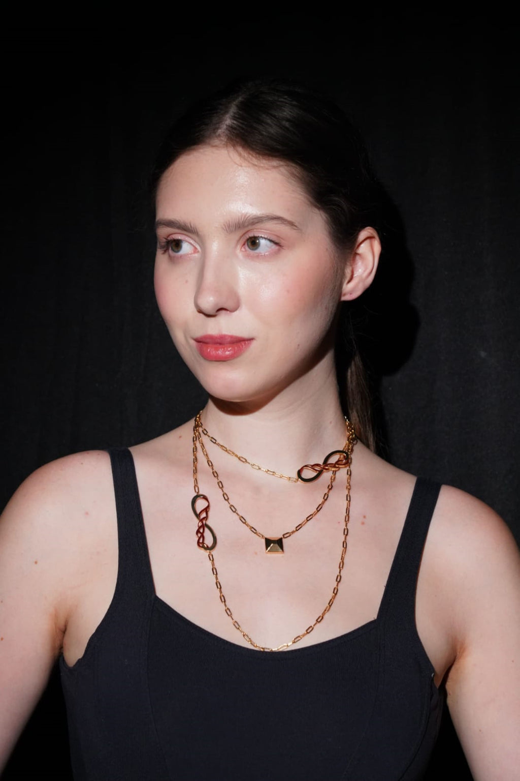 INIFINTY STACKED CHAIN