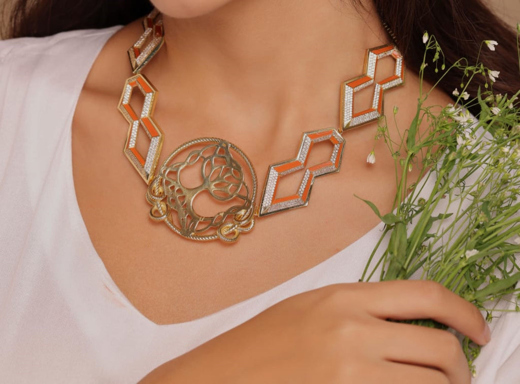 LE LOSANGE NECKPIECE