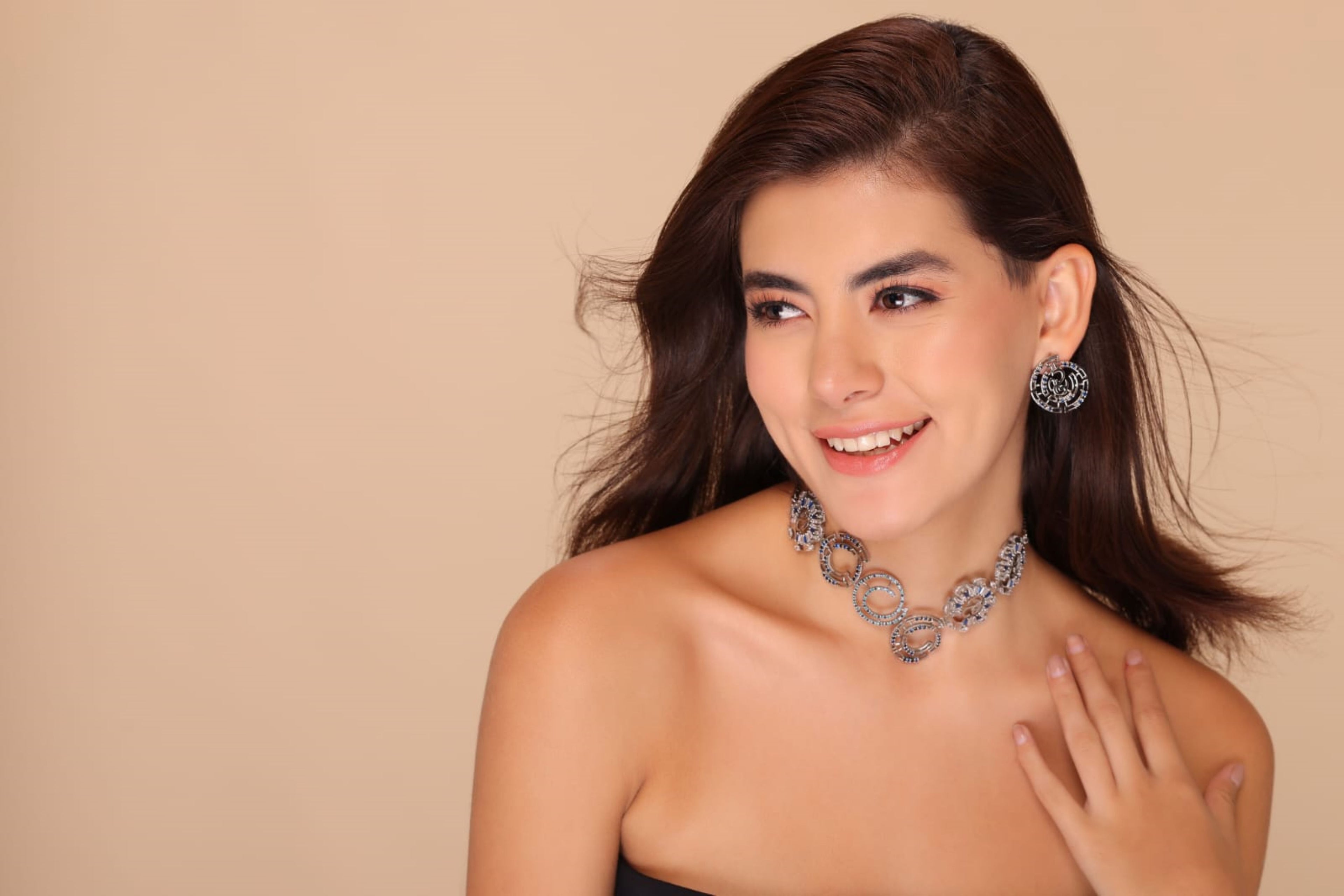 LE CERCLE COMPLETE SET