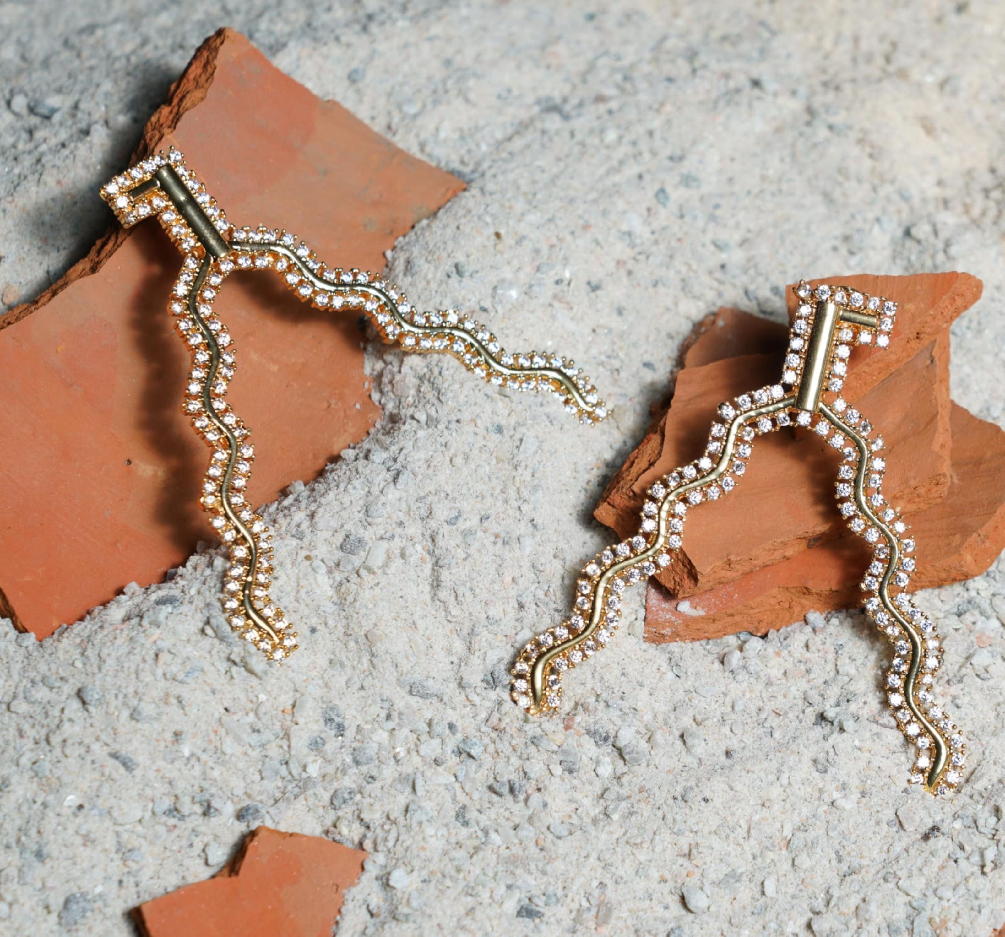 TWO WAY EARRINGS