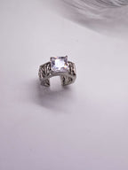 SPACED RING