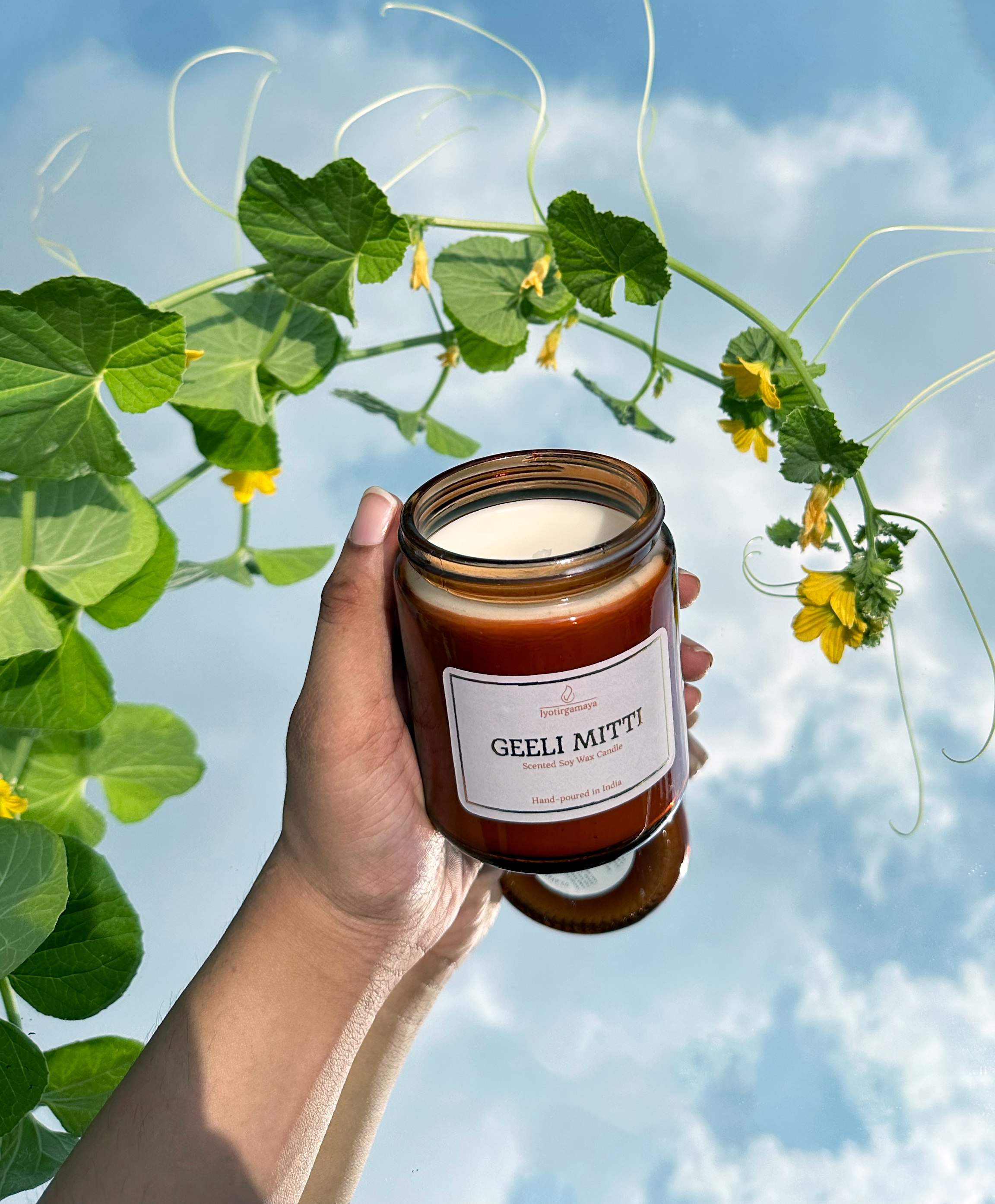 Geeli Mitti - Petrichor Scented Candle