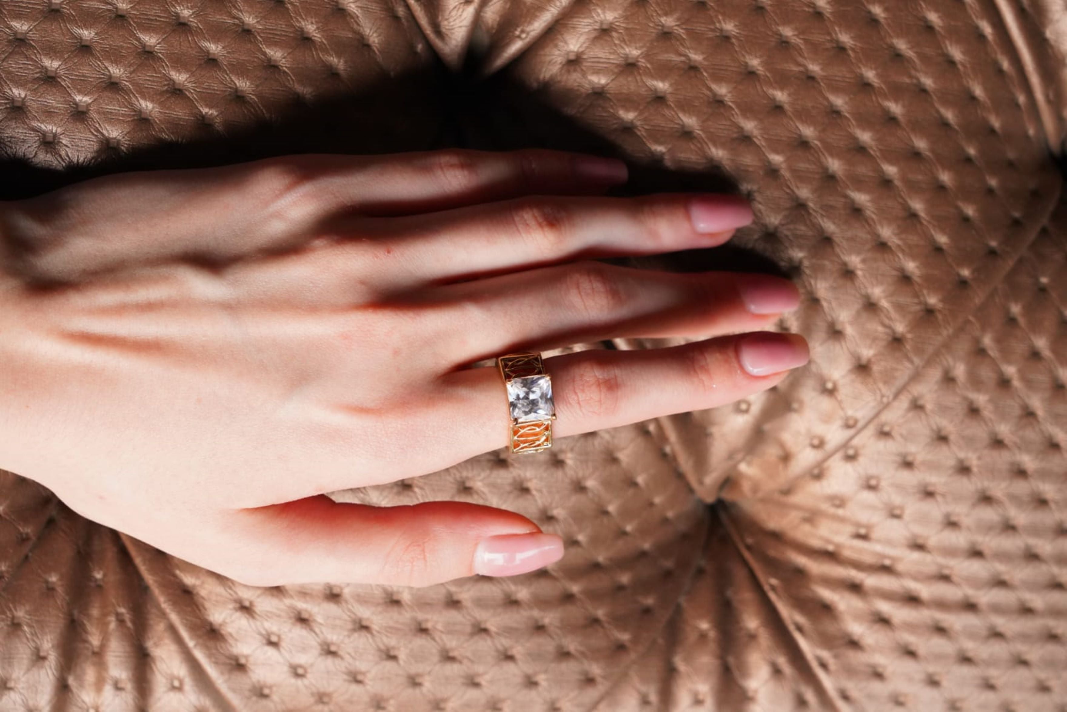 SPACED RING