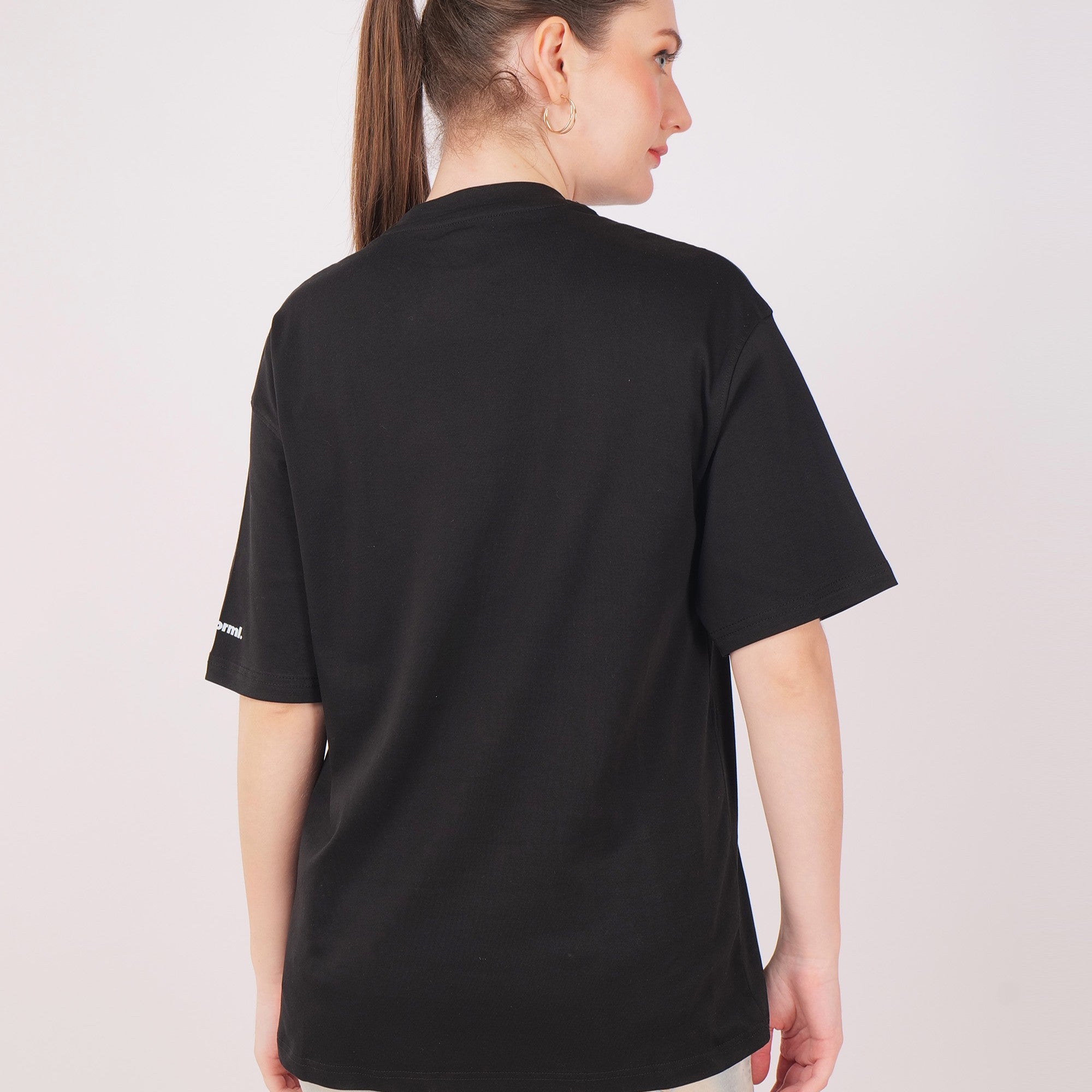 Straight Outta Gallery - Unisex Tee