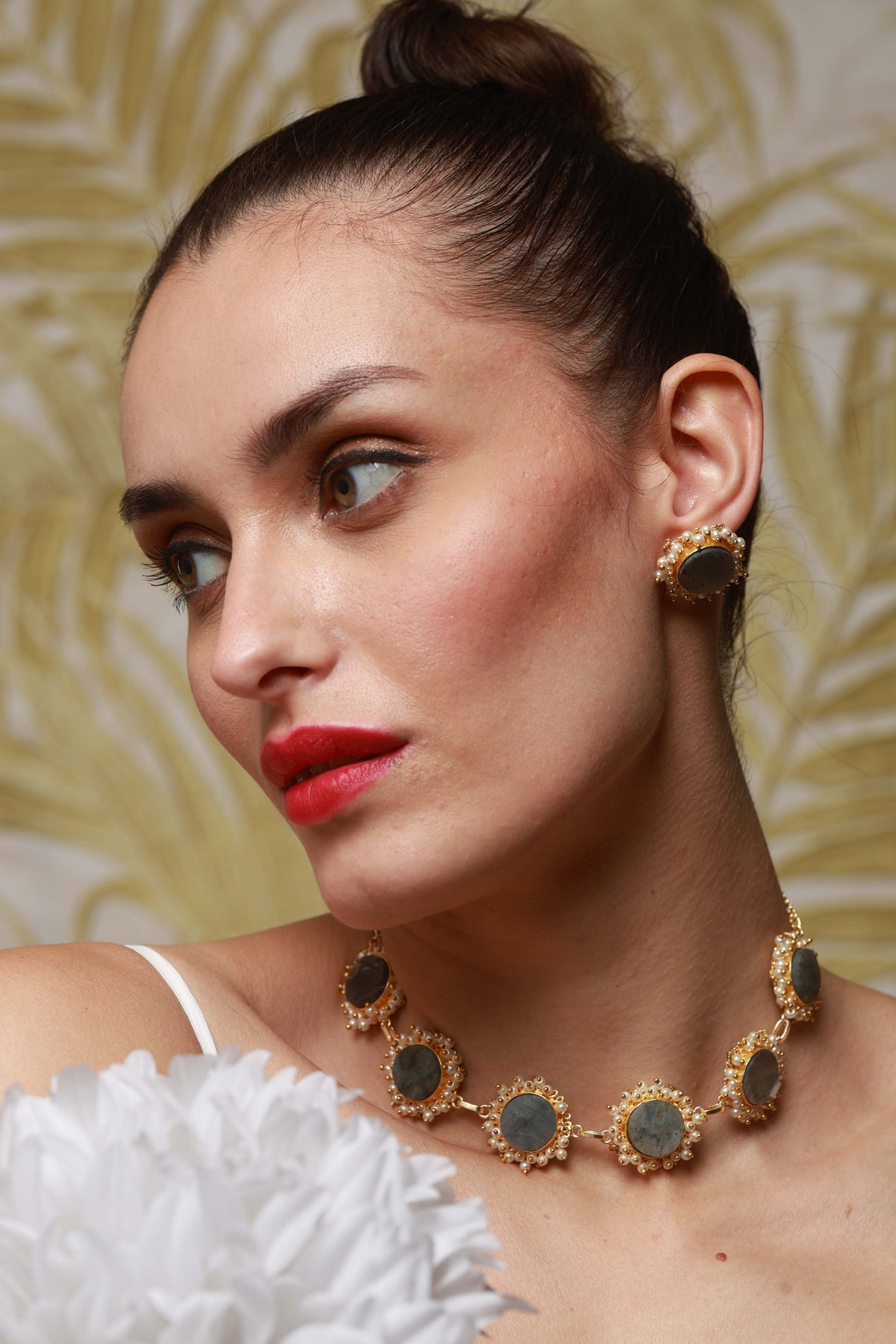 Stone Choker Set with Earrings
