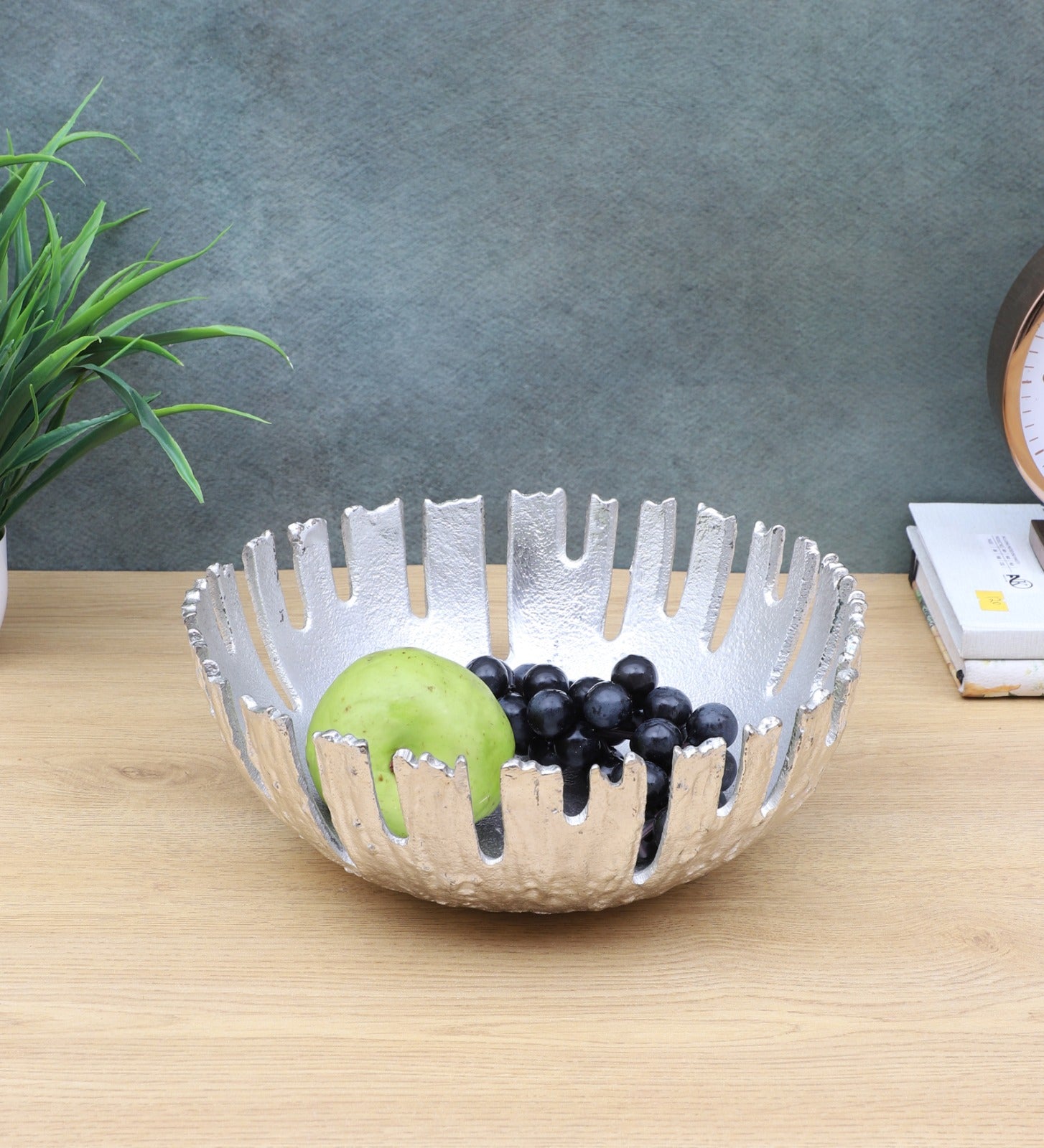 Amaya Decors Silver Striped Aluminium Fruit Bowl