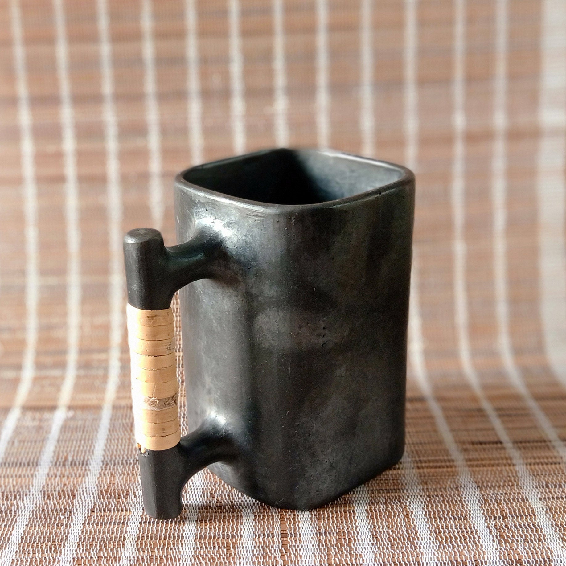 Longpi Black Pottery Beer Mug Large Square
