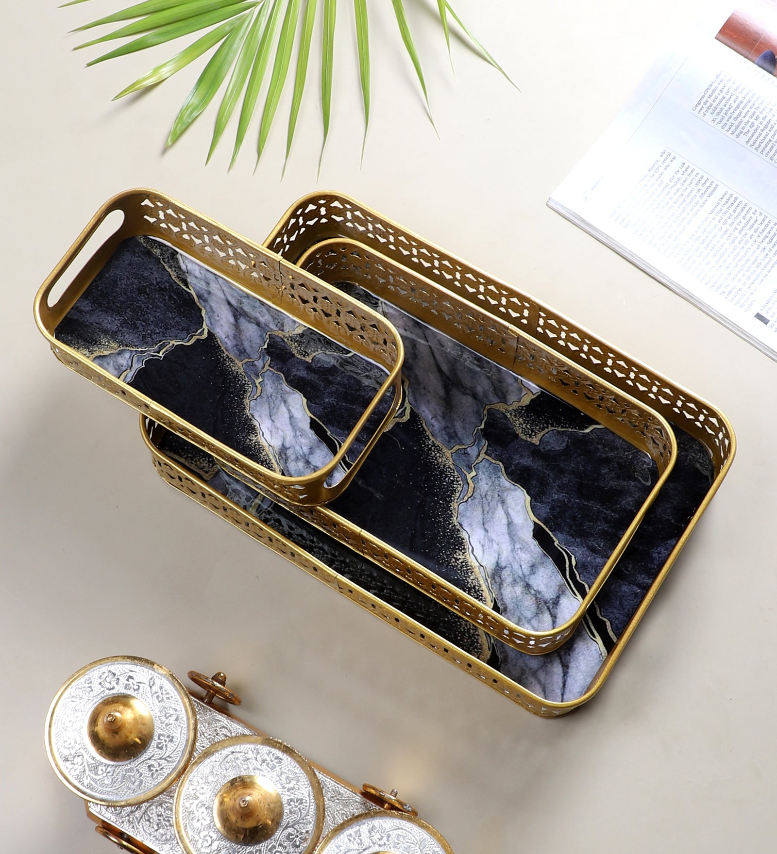 Amaya Decors Rectangular Black & Gold Wavy Meena Tray Set of 3