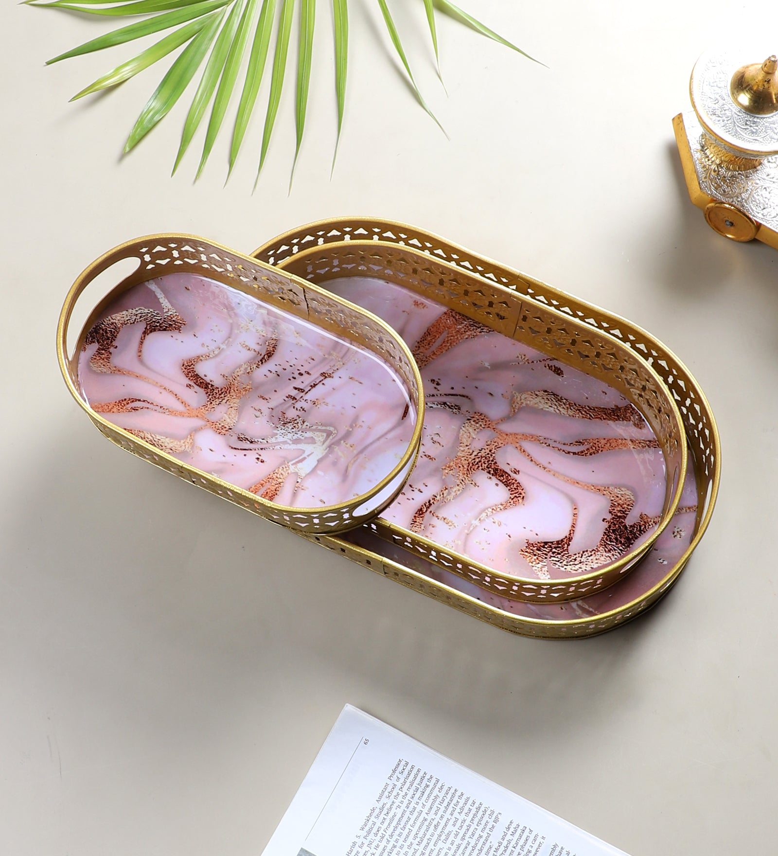 Amaya Decors Oval Pink & Gold Wavy Design Meena Tray Set of 3