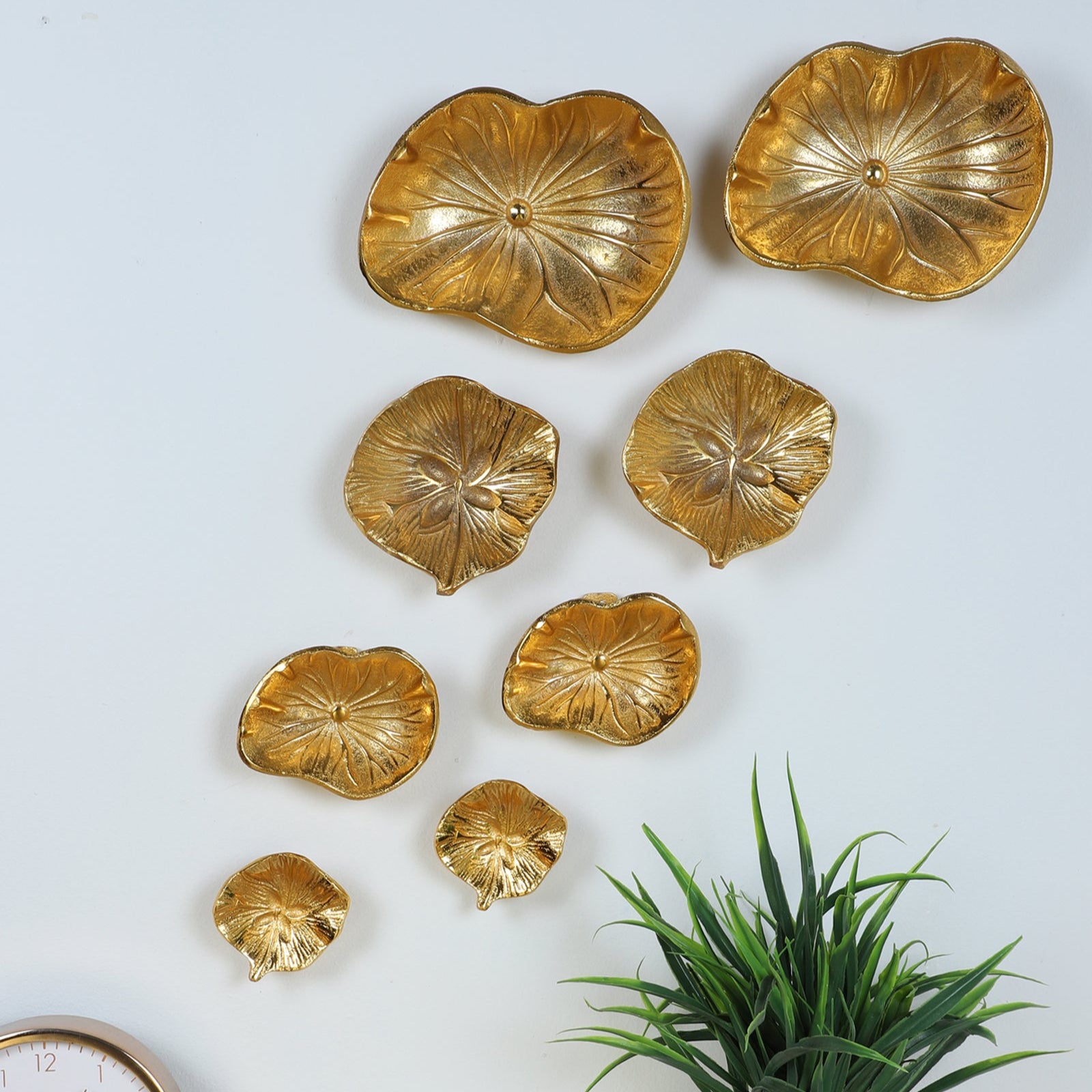 Amaya Decors Flower Aluminium Wall Art Set of 8