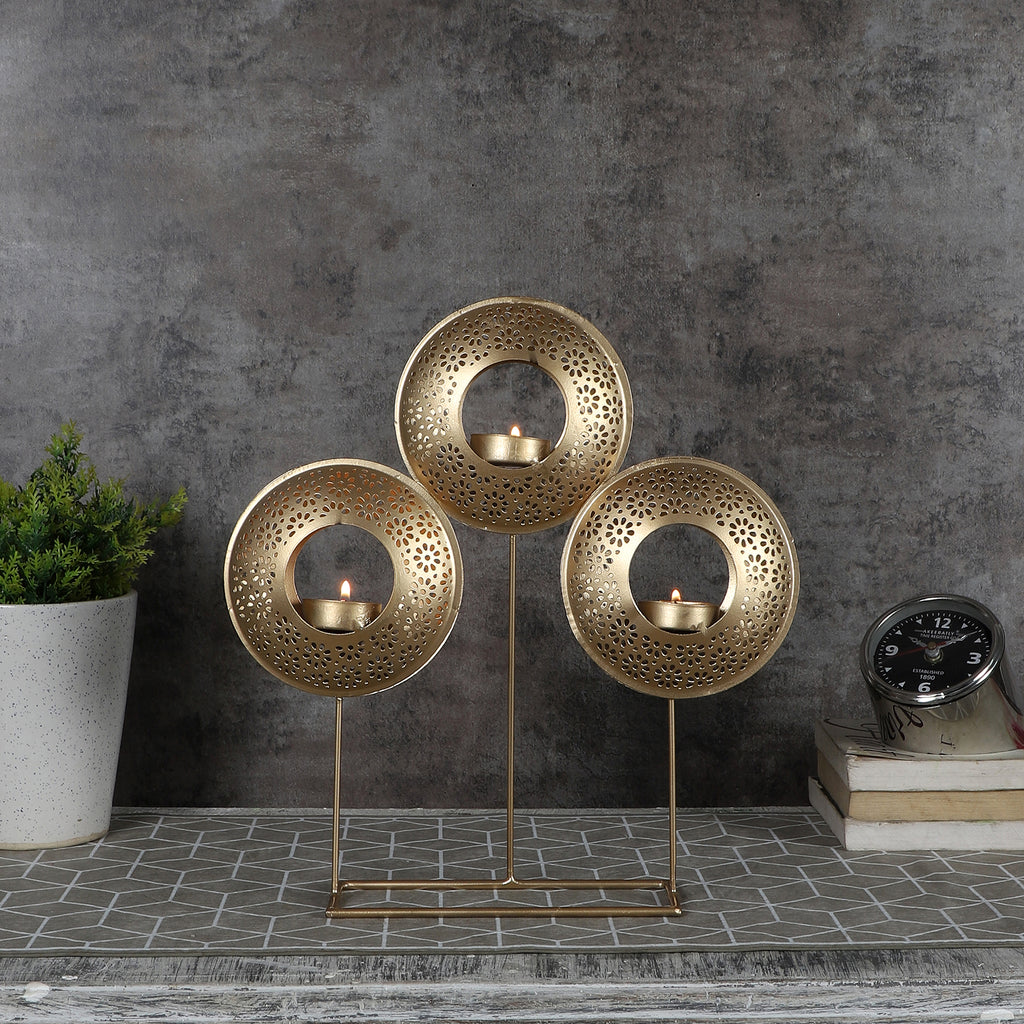 Amaya Decors Table Round Etching Tealight Holder