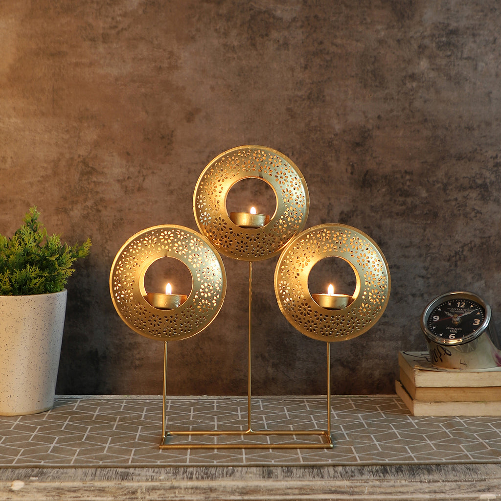 Amaya Decors Table Round Etching Tealight Holder