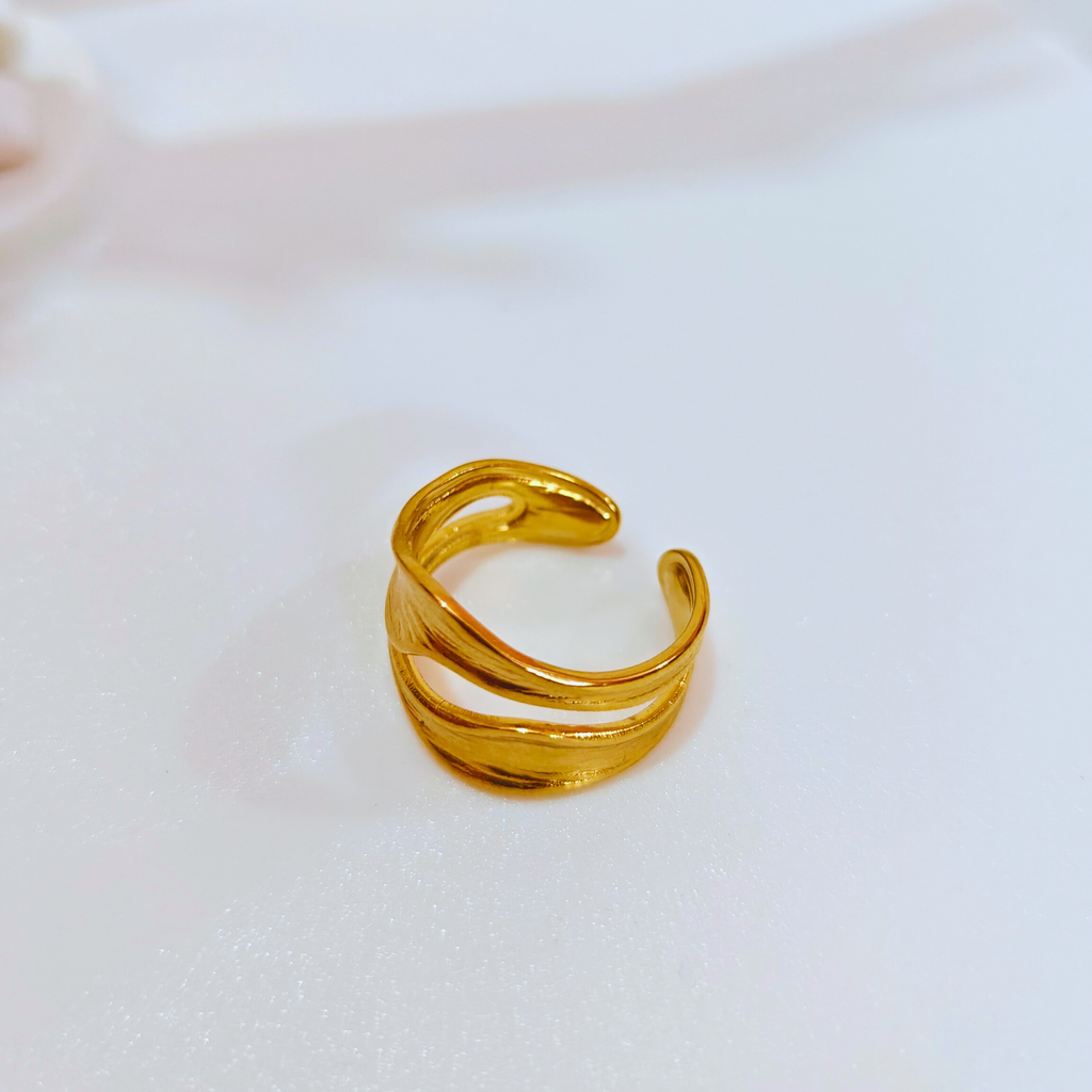 Golden Wave Adjustable Ring