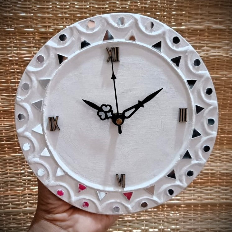 Kutch Lippan Mud & Mirror Work Wall Clock Round Small
