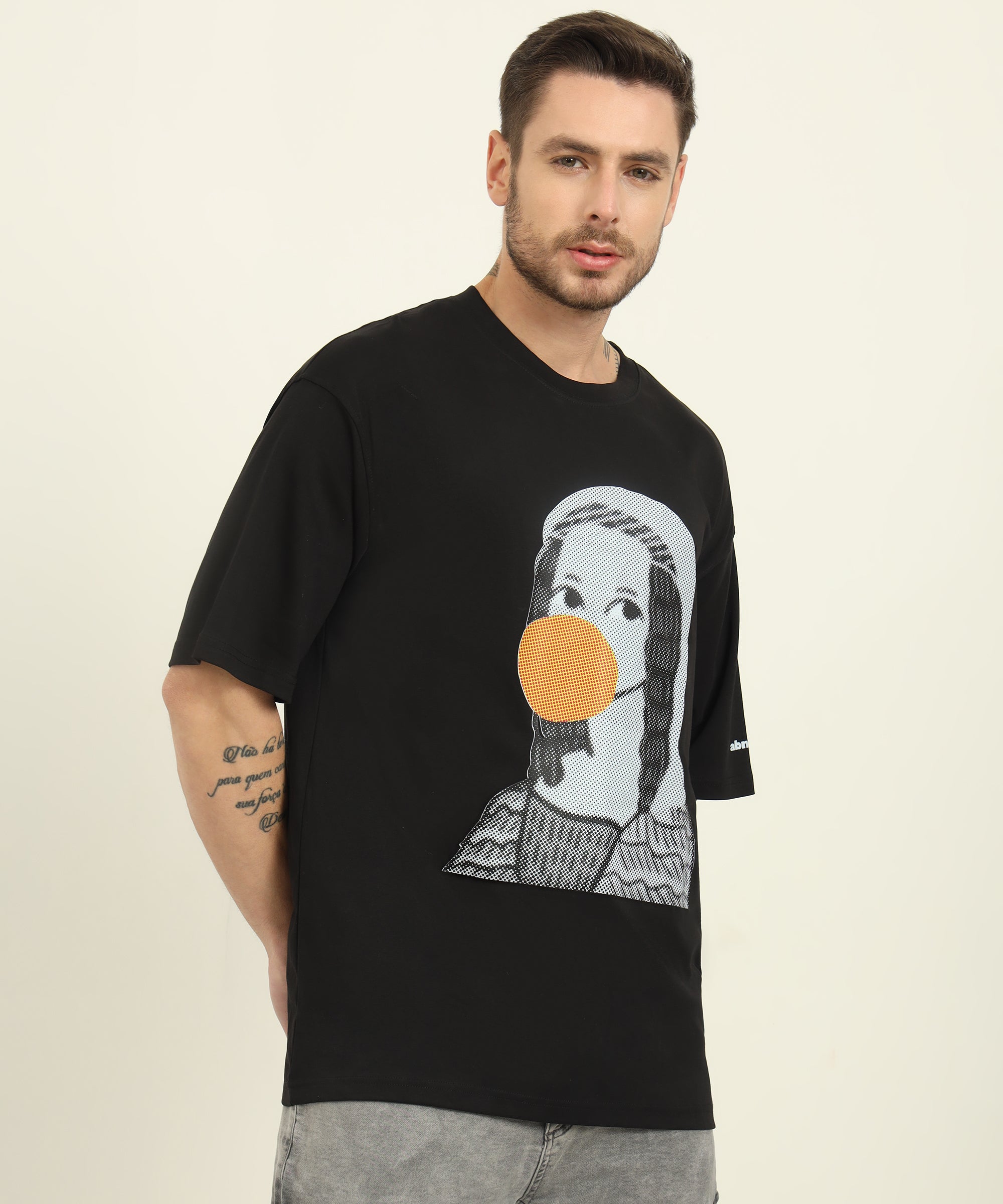 Mona-Mono Unisex Tee