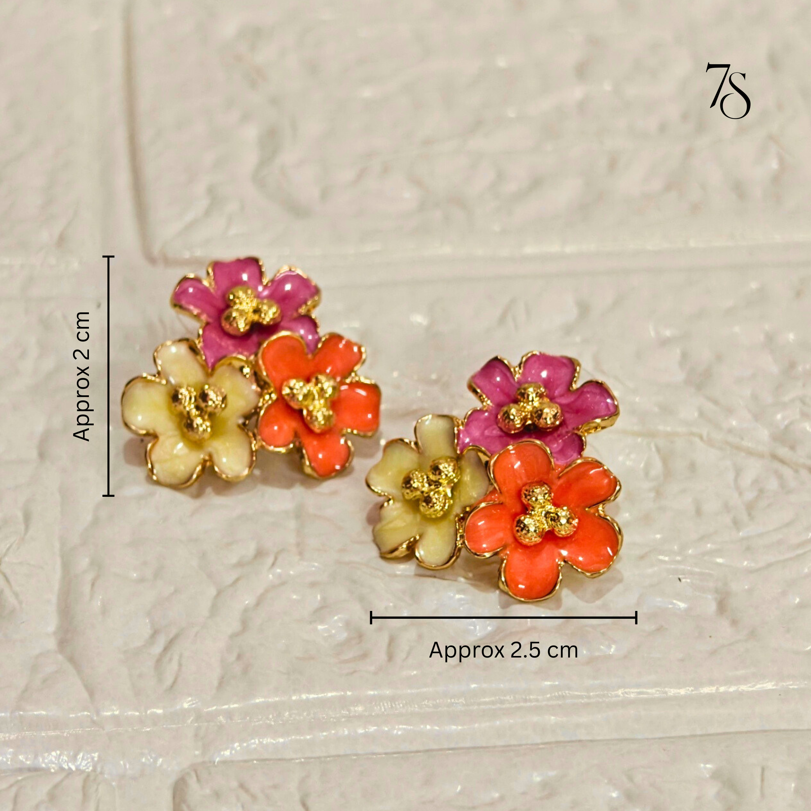 Petal Pop Studs