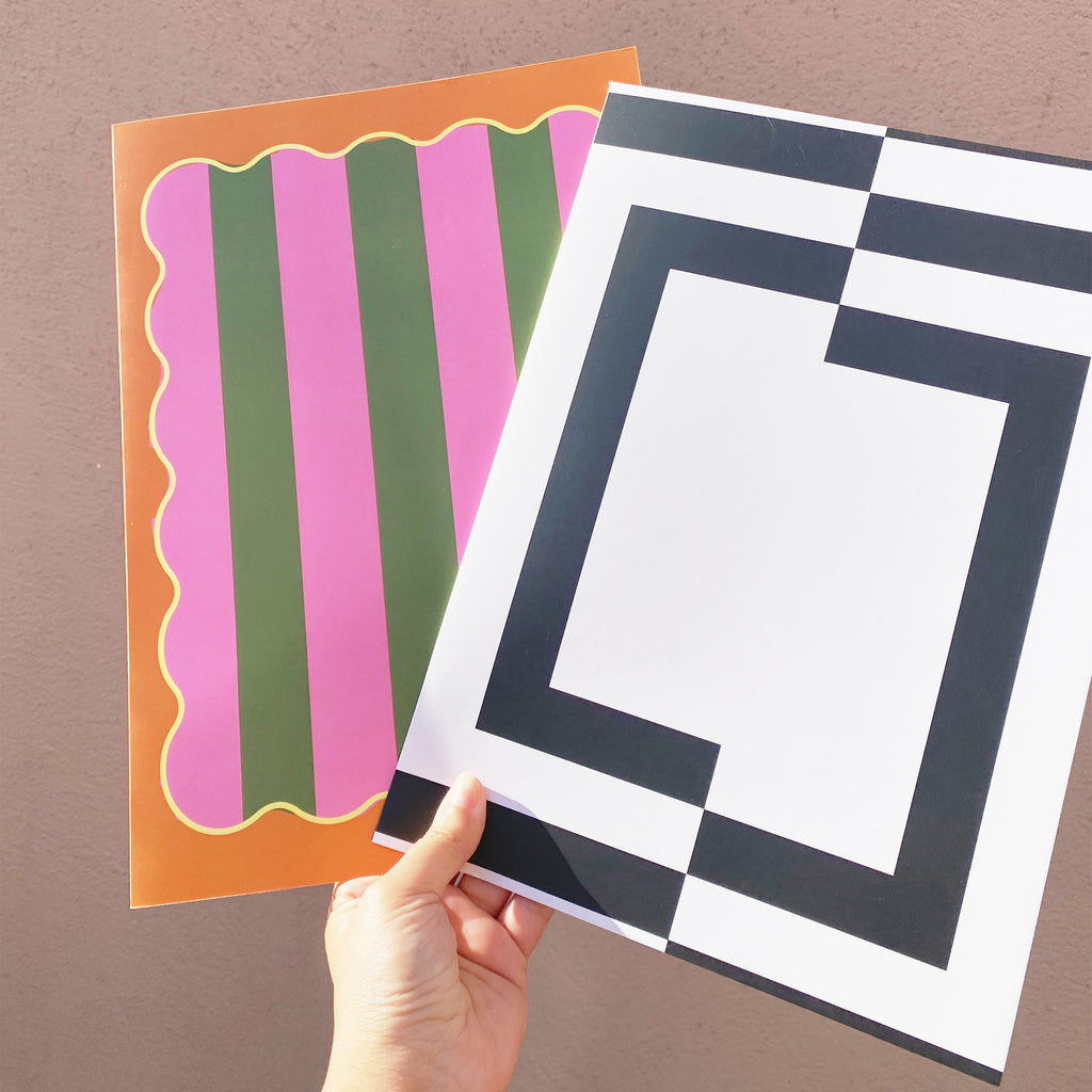 Multi Striped Scallop Paper Folder