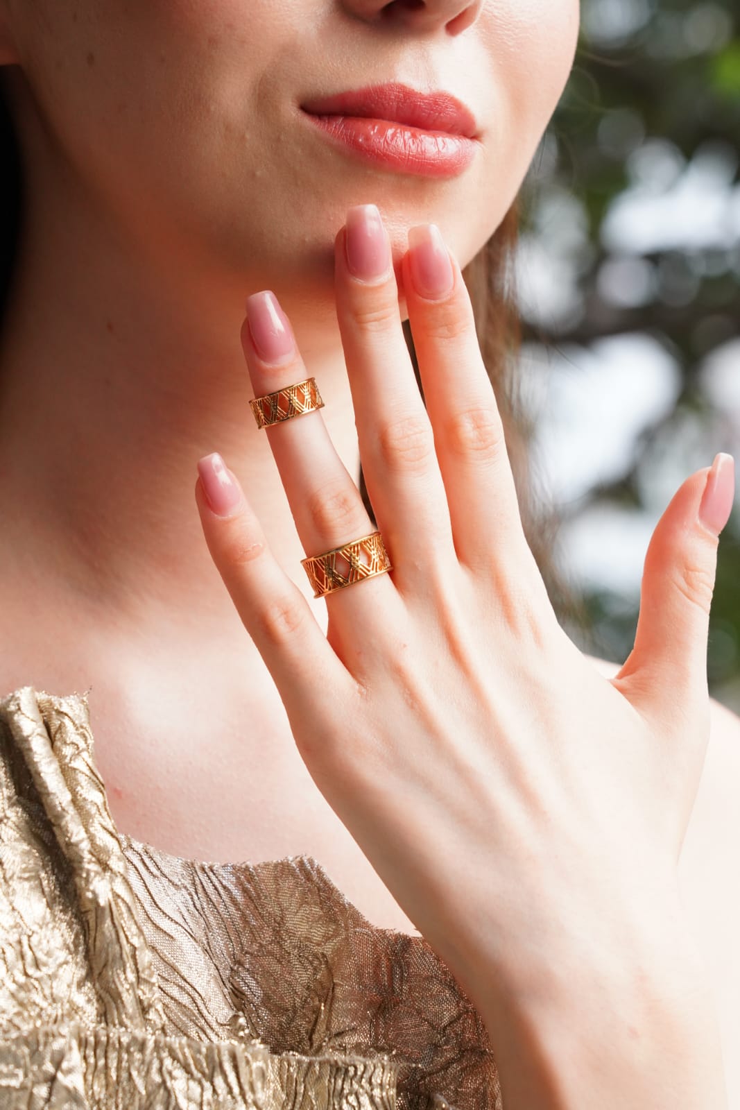 CRISSCROSS RING