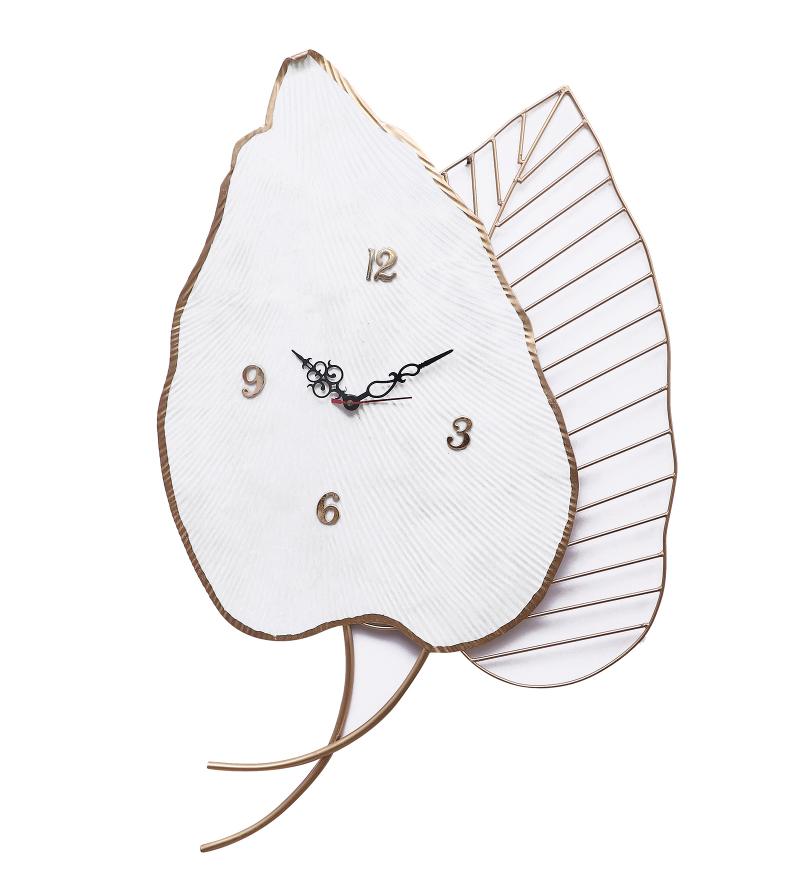 Amaya Decors Double Leaf Wall Clock