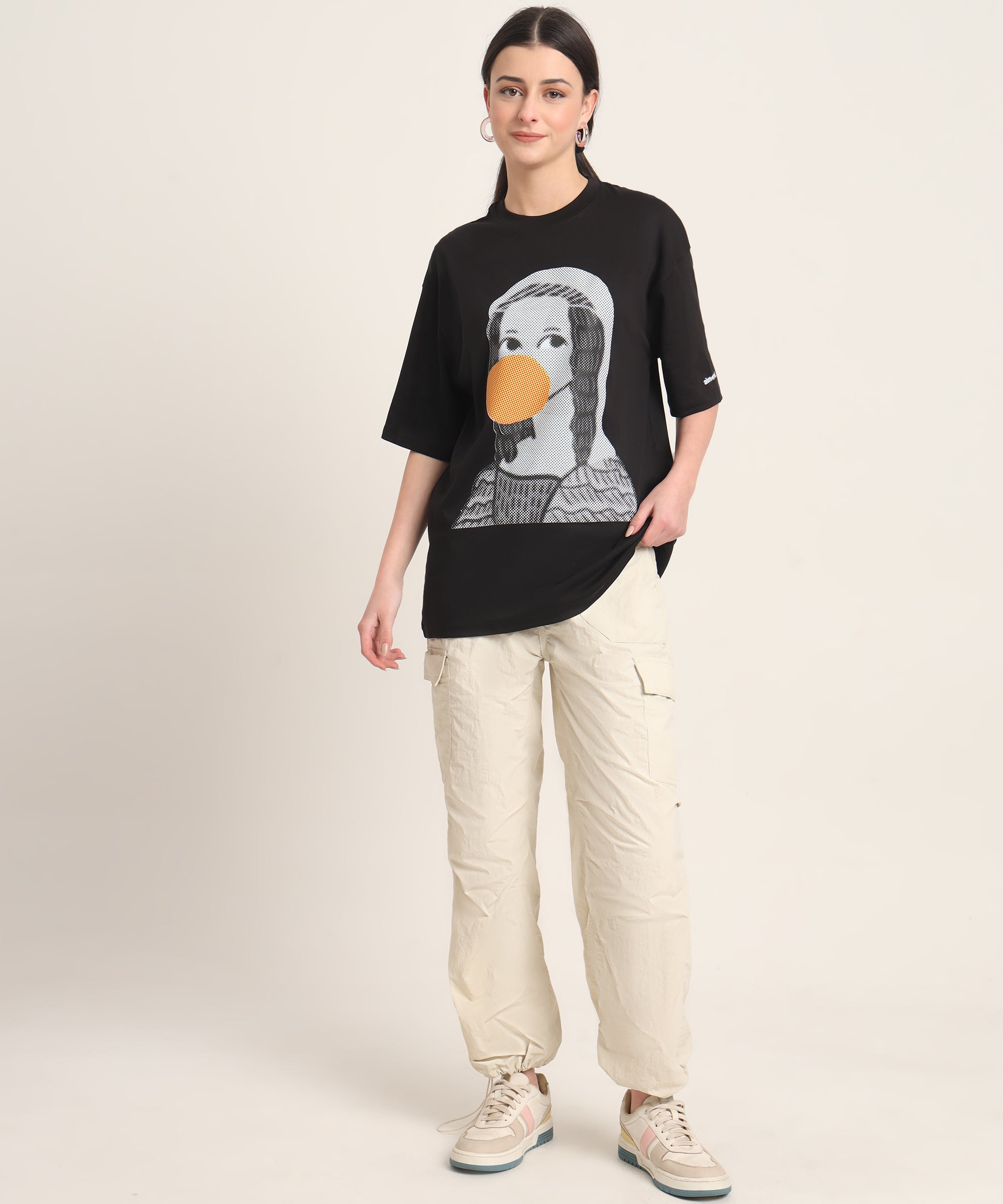 Mona-Mono Unisex Tee
