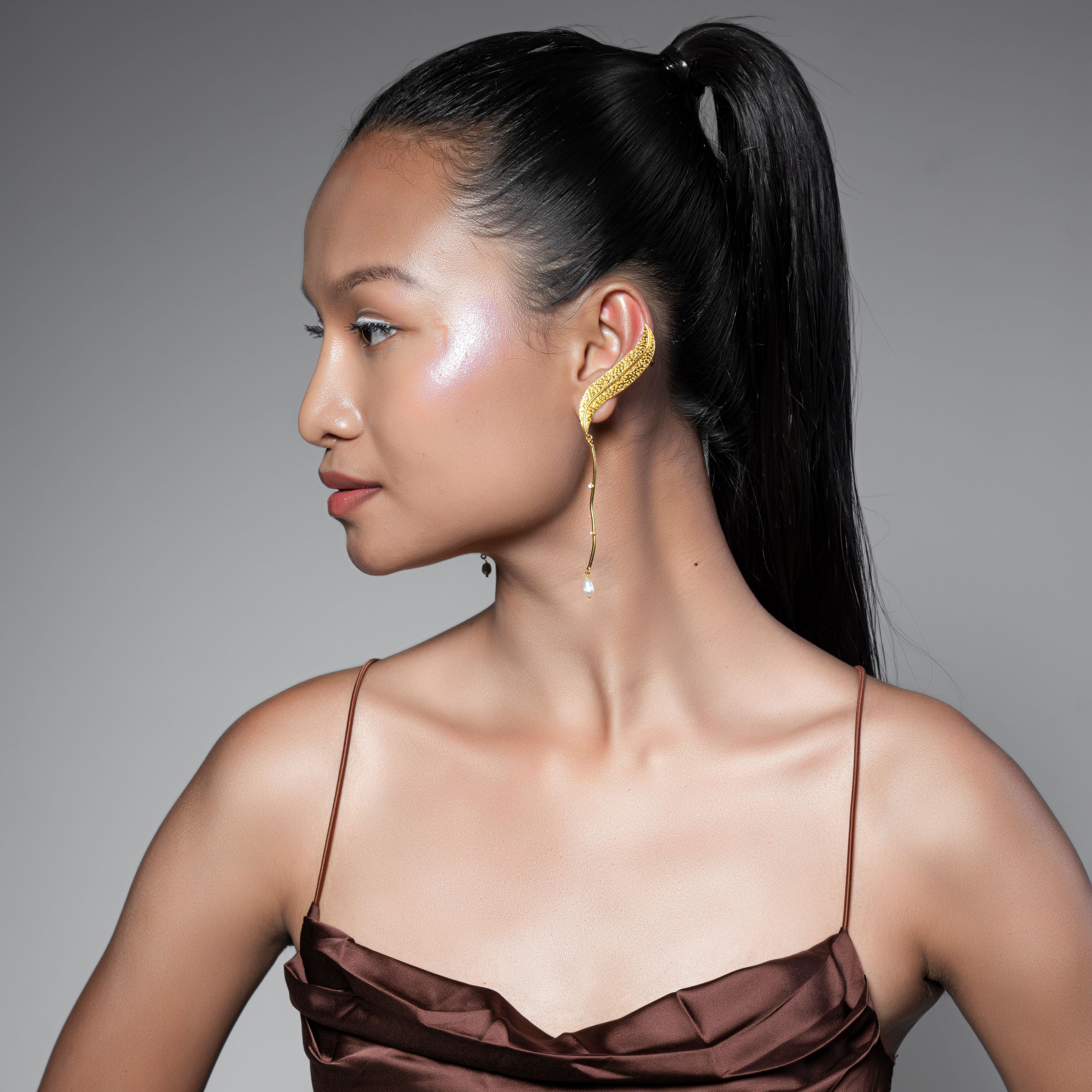 NINA EAR CUFF