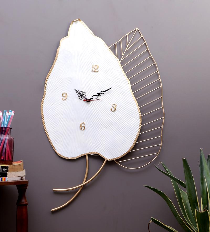 Amaya Decors Double Leaf Wall Clock